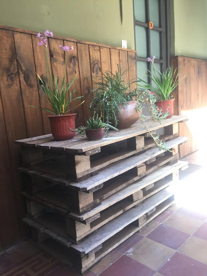 Las Rejas Hostel サルタ エクステリア 写真