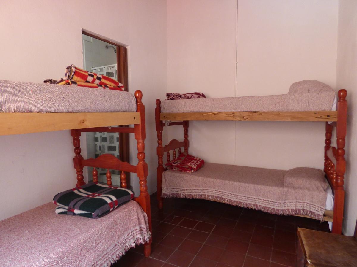 Las Rejas Hostel サルタ エクステリア 写真