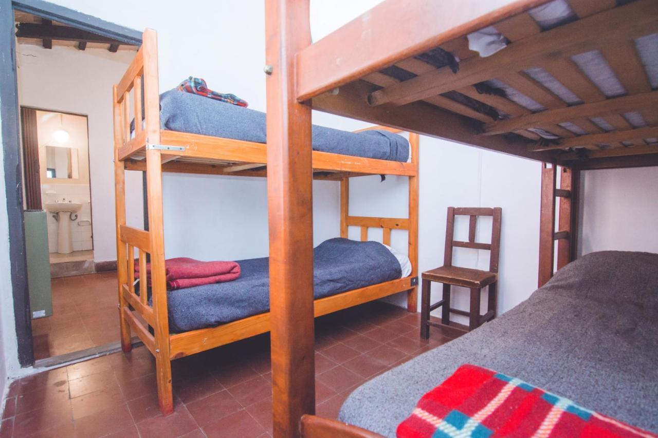Las Rejas Hostel サルタ エクステリア 写真